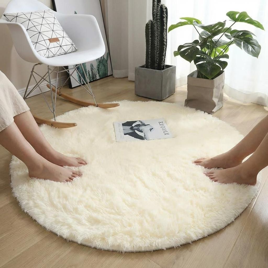 Ultra-Soft Plush Round Faux Fur Area Rug